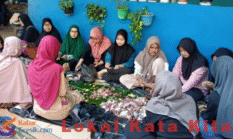 Ketulusan Seorang Cleaning Service: Ana Hanifah Berkurban Dua Kambing untuk Anaknya