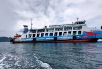 Kandas - KMP Agung Samudra XVIII kandas setelah berlayar dari pelabuhan Ketapang dan sekitar 200 meter dari pelabuhan LCM Gilimanuk (Foto : Istimewa/Jatim.co)