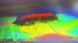 Ketemu - Hasil Identifikasi dari perangkat Side Scan Sonar (S3) milik Basarnas menunjukkan titik lokas, kedalaman dan dimensi benda yang diketahui adalah identik dengan KMP Tunu Pratama Jaya (Foto : Basarnas/Jatim.co)