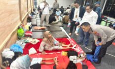 Bentuk Kepedulian Dan Empati Pada Keluarga Korban, Polresta Banyuwangi Dan ASDP Beri Bantuan Selimut dan Matras Di Posko Ketapang