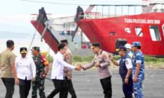 Dari Bali Wapres Gibran Sempatkan Pantau Penanganan Musibah Tenggelam KMP Tunu Pratama Jaya Di Posko Basarnas Ketapang