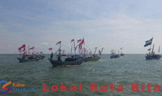 230 Perahu Meriahkan Petik Laut Campurrejo
