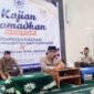 MENGISI CERAMAH - Kapolresta Banyuwangi Kombes Pol Rofiq Ripto Himawan akjak perkuat ukhuwah saat menjadi pengisi materi kajian Ramadan 1447 H. (Rizkie Andri/Jatim.co) 