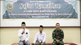 PEDULI SESAMA - Pengurus Panti Asuhan Muhammadiyah Budi Mulya, H. Yudi Setyo Prayogo, S.H., M.Kn. menyampaikan terimakasih atas kedatangan Dandim bersama ibu dan jajaran Kodim 0825/Banyuwangi telah memberi semangat dan kepedulian pada anak yatim piatu dan duafa (Foto : PAM Budi Mulya/Jatim.co)