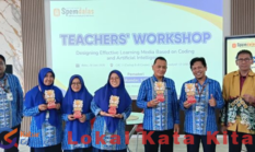 Guru Spemdalas Asah Kompetensi Coding dan AI bersama Ketua Forum Guru Muhammadiyah Jatim