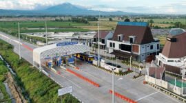 PERSIAPAN BEROPERASI - Gerbang Tol Prosiwangi ruas jalur Gending-Besuki sedang persiapan untuk beroperasi pada libur akhir tahun 2026 dan menunggu surat laik jalan operasi (Foto : Jatim.co) 