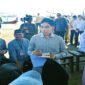 BERTEMU NELAYAN - Wapres Presiden Gibran Rakabuming Raka dialog bersama nelayan dan pedagang dipasar ikan plengseng Muncar selama berkunjung di Banyuwangi (Foto : Jatim.co)
