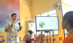Petrokimia Gresik Gaet Gen Z Lewat Program School Lab Farming